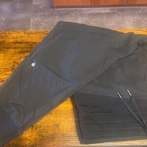 Lulu dance studio jogger